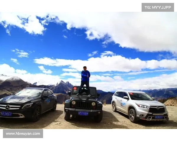 从“蓉”向西,巍峨雪山蓝天白云与全新BMW X3长轴距版纵横新境 从“蓉”向西,巍峨雪山蓝天白云与全新BMW X3长轴距版纵横新境